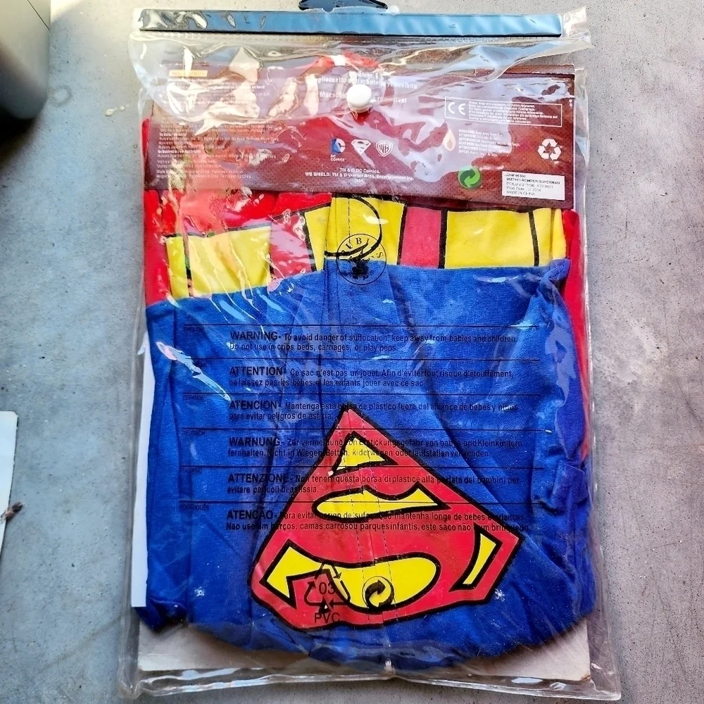 NWT Rubie's Superman Halloween Costume Cosplay Jumper Removable Cape Infant 0-6M